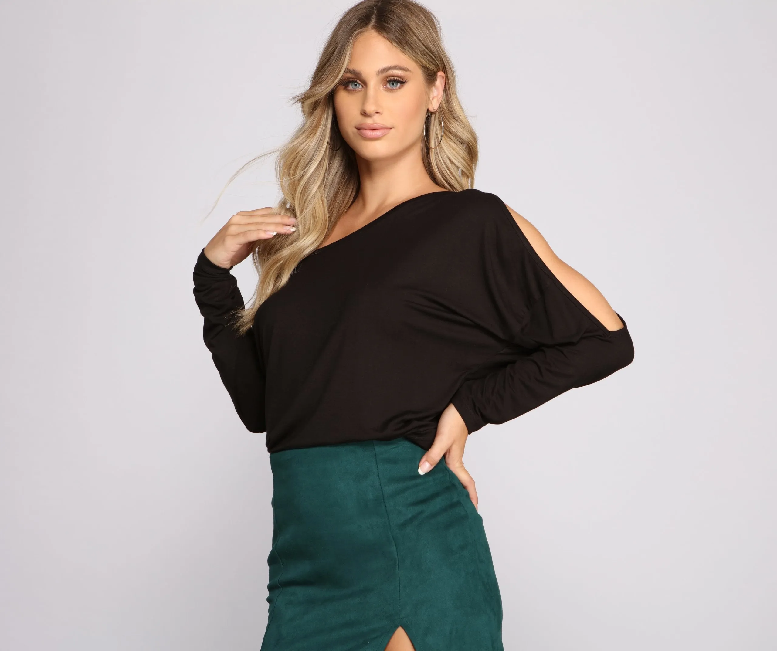 Casual Cold Shoulder Knit Top