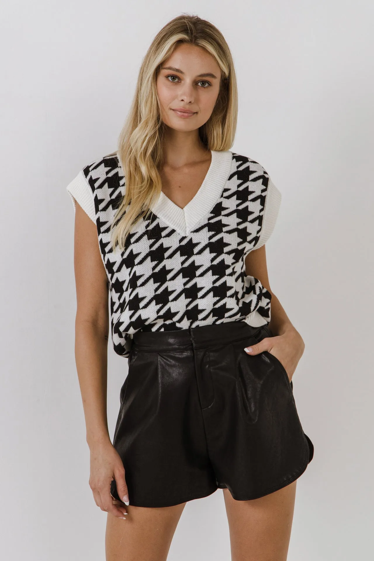 Houndstooth Sweater Vest