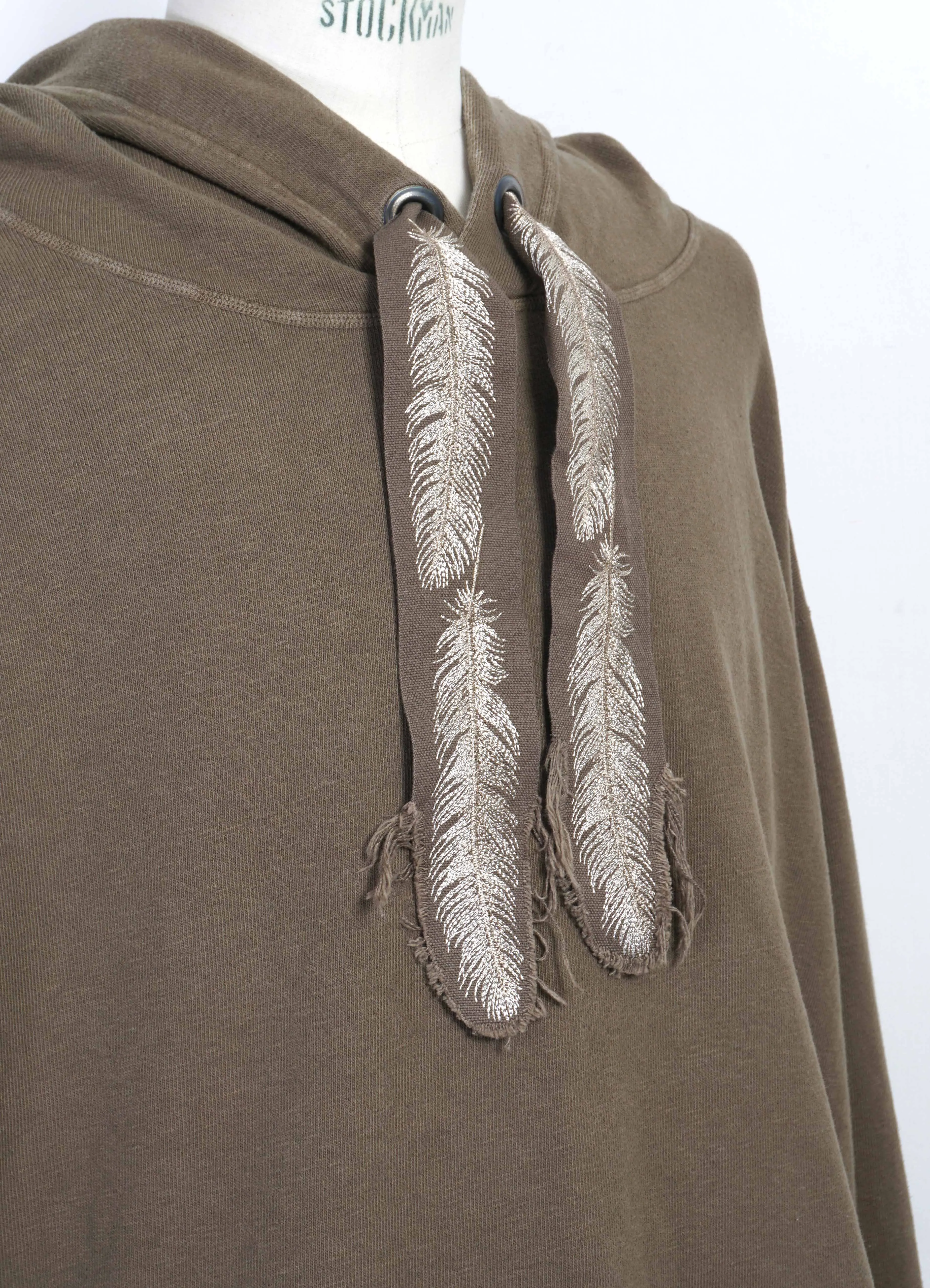 NAMAZU | Knit Feather Hoodie | Khaki