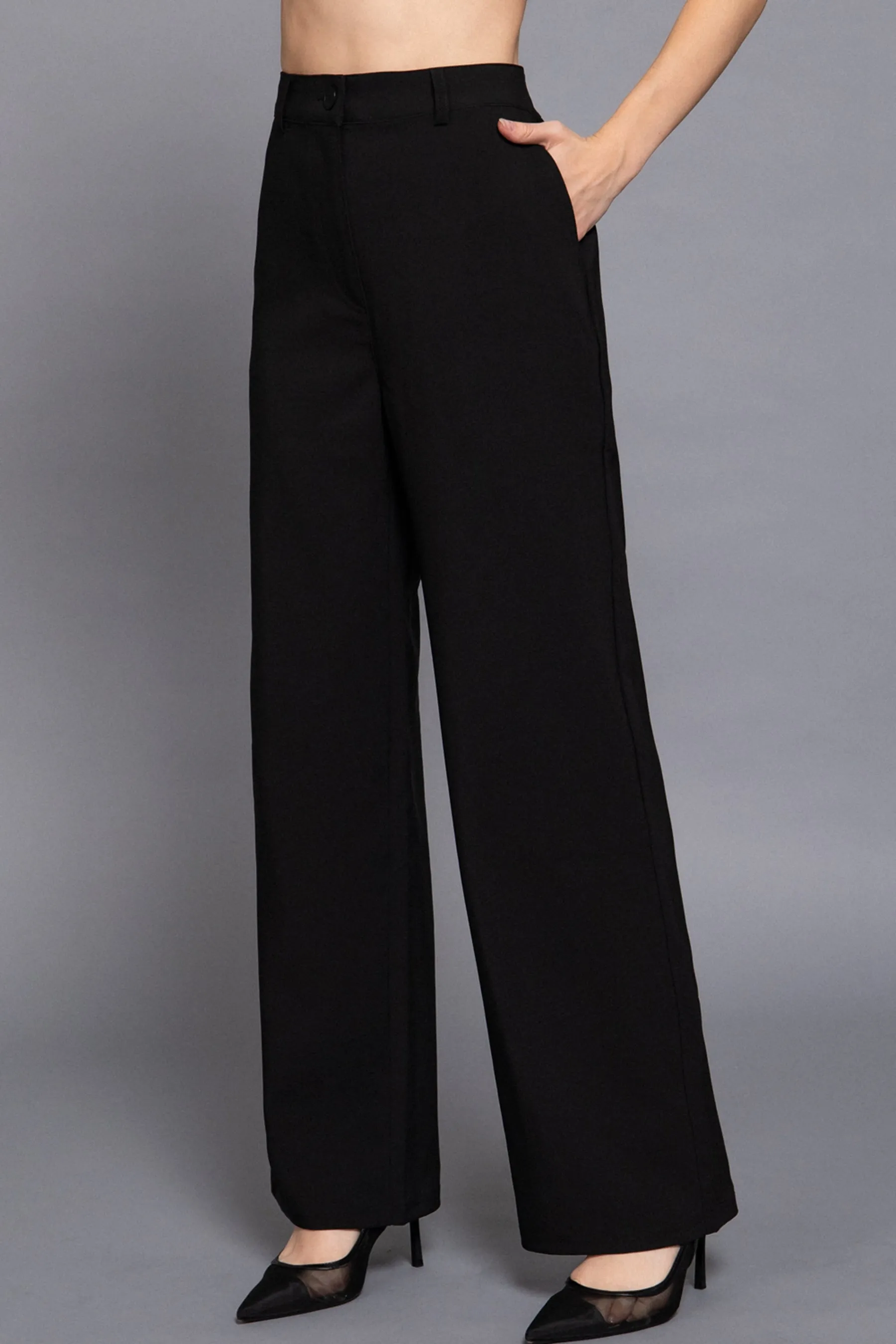 Women's Straight-Leg Woven Pants Back Elastic Detail One Button Closure