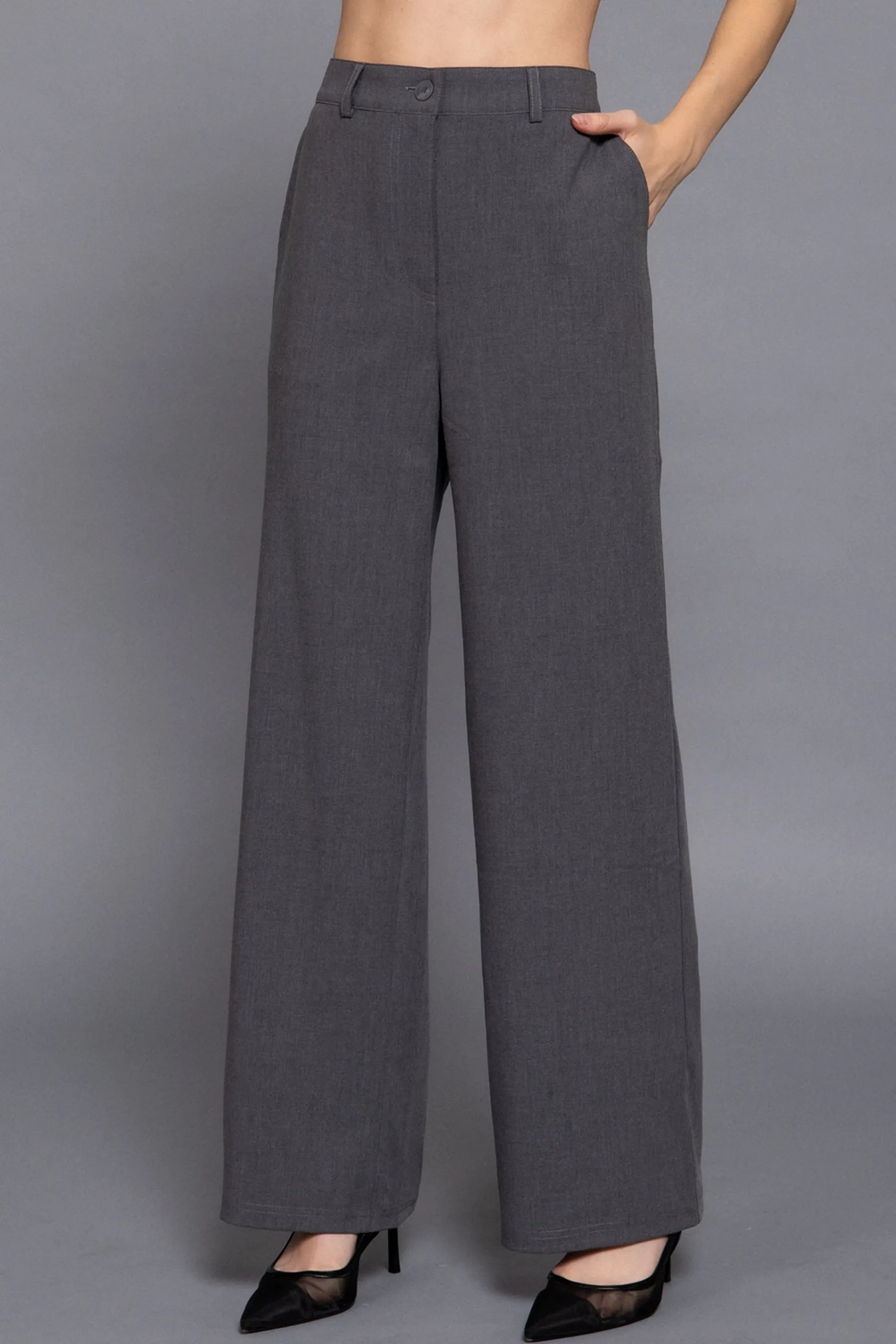 Women's Straight-Leg Woven Pants Back Elastic Detail One Button Closure