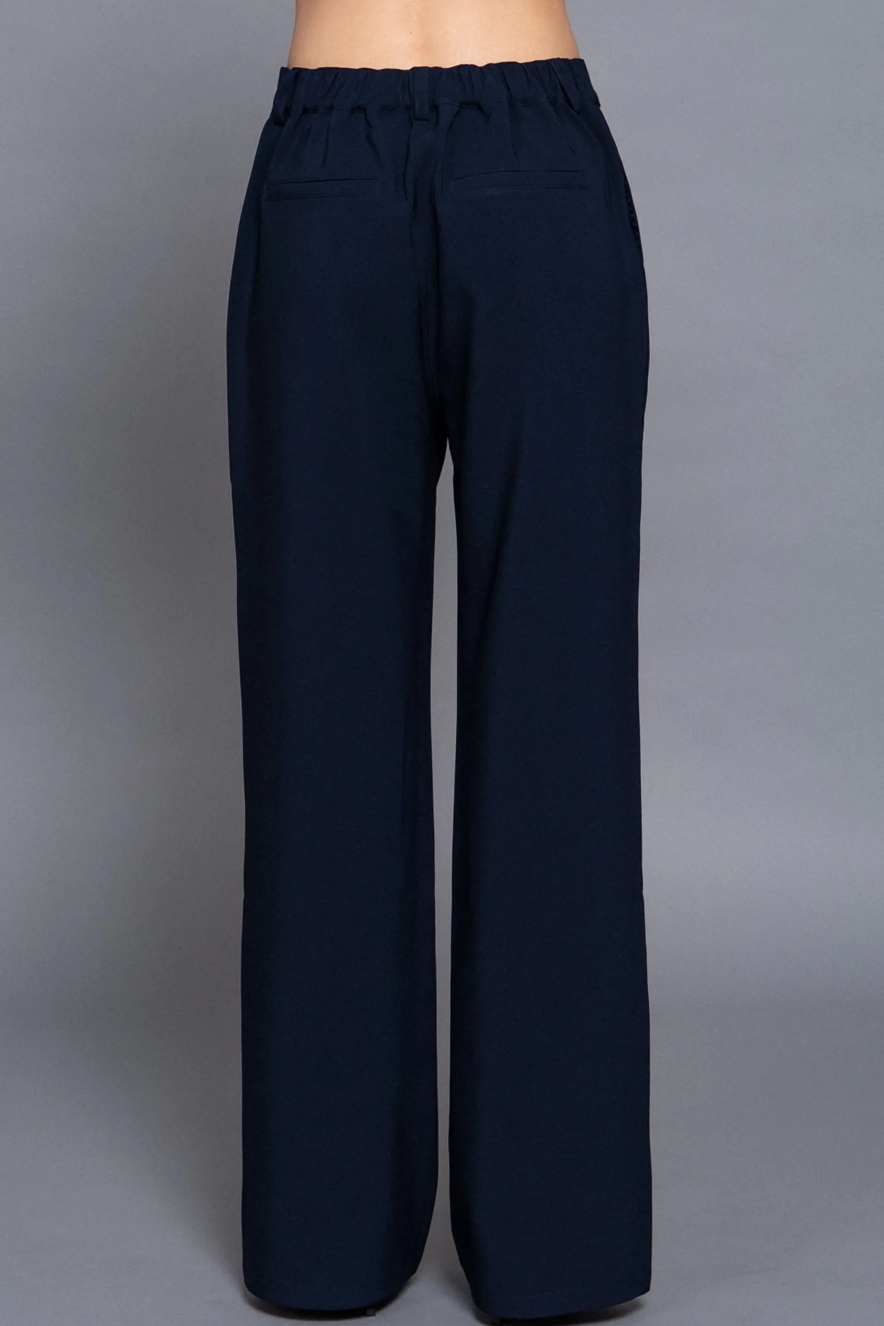 Women's Straight-Leg Woven Pants Back Elastic Detail One Button Closure